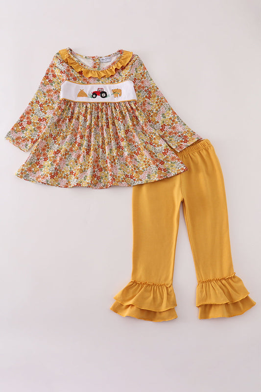 Highland cow embroidery ruffle pants set