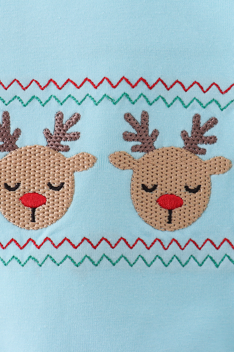 Blue deer embroidery bubble